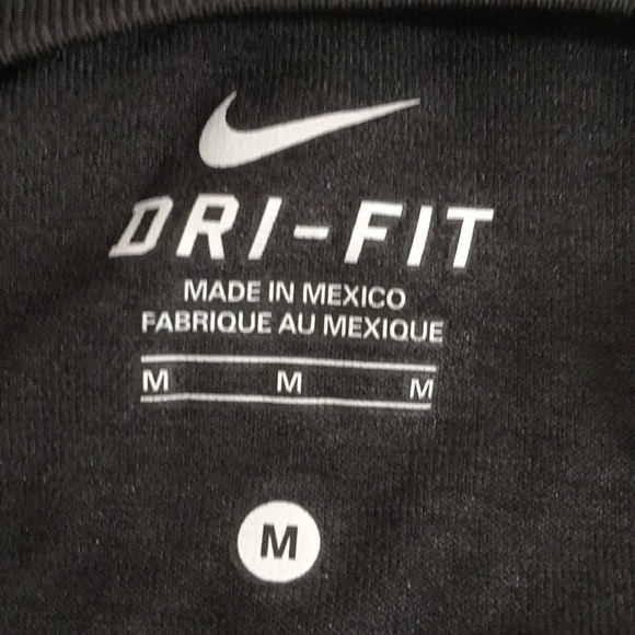 Nike Dri-Fit Training Short Sleeve Top Size Medium - Picture 3 of 5